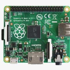 更便宜、省電、輕巧的Raspberry Pi A+