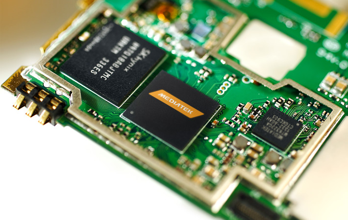 MTK推出Helio X20晶片的96Boards開發板