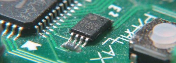 【Maker電子學】Flash 記憶體的原理與應用—PART2（EEPROM）