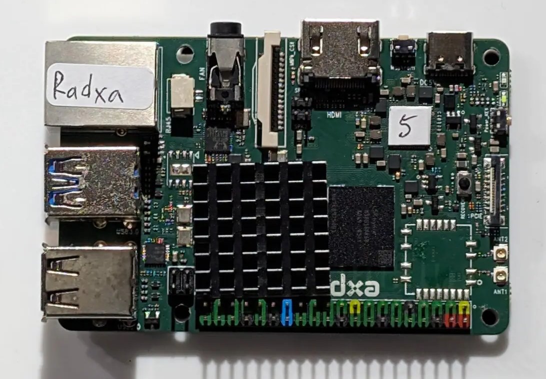 圖1:瑞莎科技使用MediaTek Genio 520晶片的單板電腦NIO 5A(圖片來源:CNX Software)