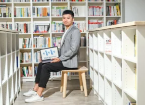 【創業小聚】讀語意、看表情、聽語氣：他用AI協助企業找到對的人