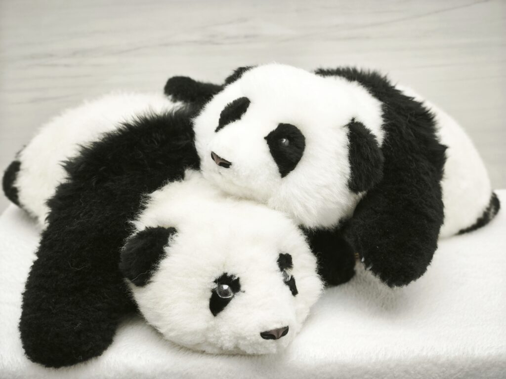 在去(2025)年即有報導CES的AI創新獎,今年持續報導!由於2026年的AI創新獎多達46個,故本文以比較新穎的GenAI、Physical AI等為主進行觀察,同時也挑出一些較具亮點的來說明。