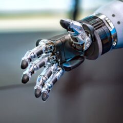 英飛凌攜手NVIDIA以數位孿生技術加速部署安全可靠的機器人