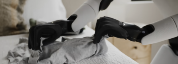 AI如何讓機器人更有「人」味：跨越雙手協同鴻溝！