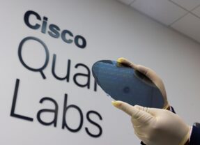 思科新推通用量子交換器　引領量子網路新里程碑