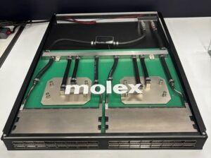 Molex多通道液冷匯流排系統