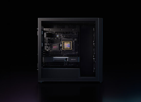 NVIDIA發表搭載Windows的桌上型超級電腦　可支援兆級參數AI模型